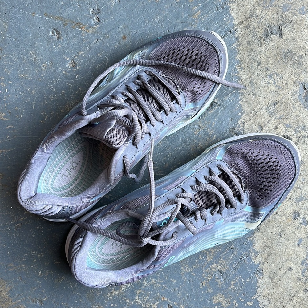 Ryka Women's Devotion Plus 3 Oxford walking sneakers size 8.5